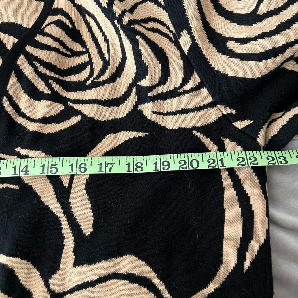 Chico's Black and Cream Rose Pattern Cardigan - Picture 8 of 8